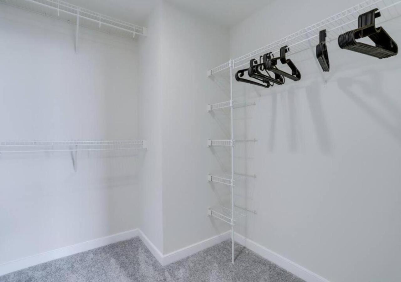 Splendid 2 Bedroom Condo At Pentagon City 알링턴 외부 사진