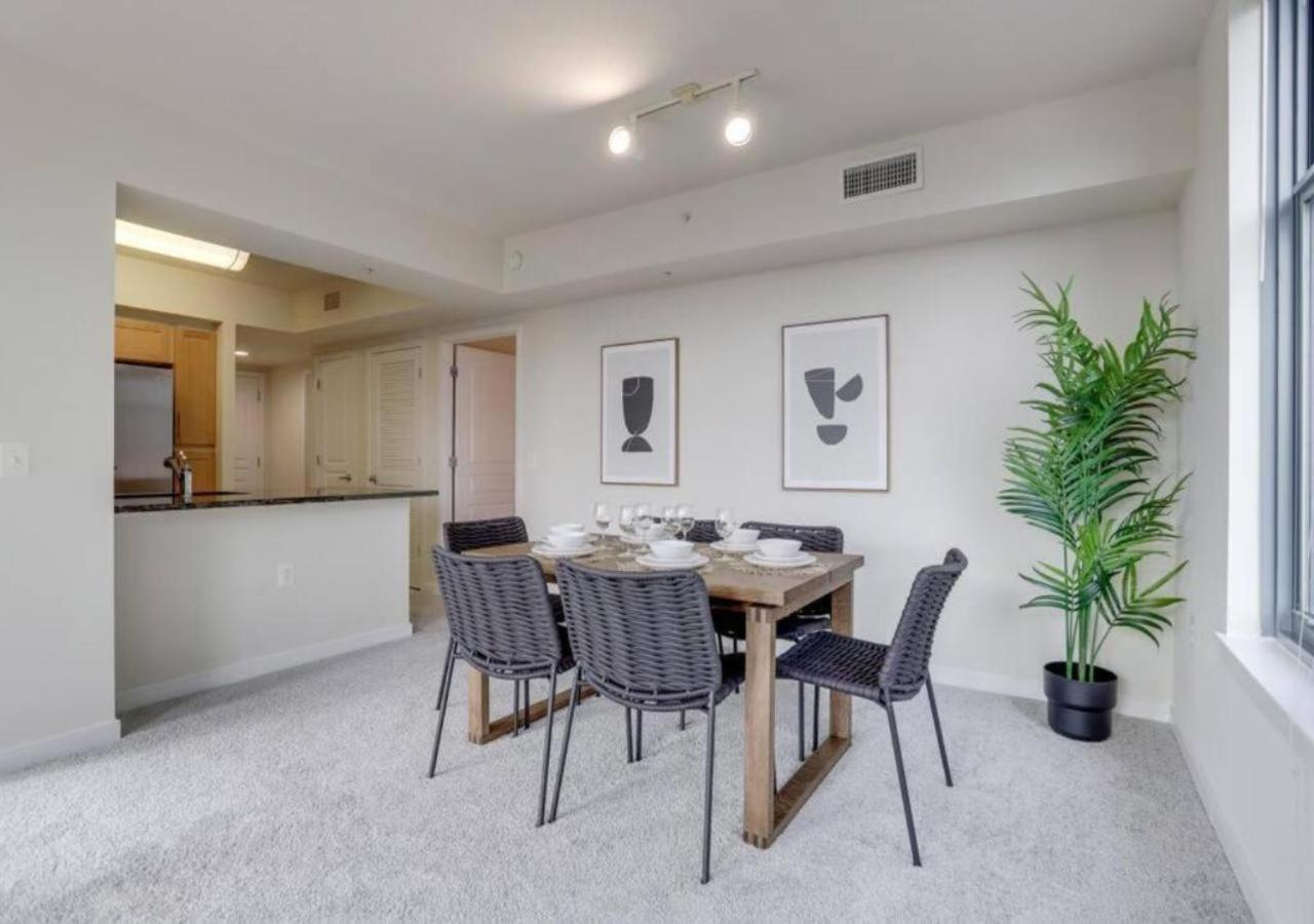 Splendid 2 Bedroom Condo At Pentagon City 알링턴 외부 사진