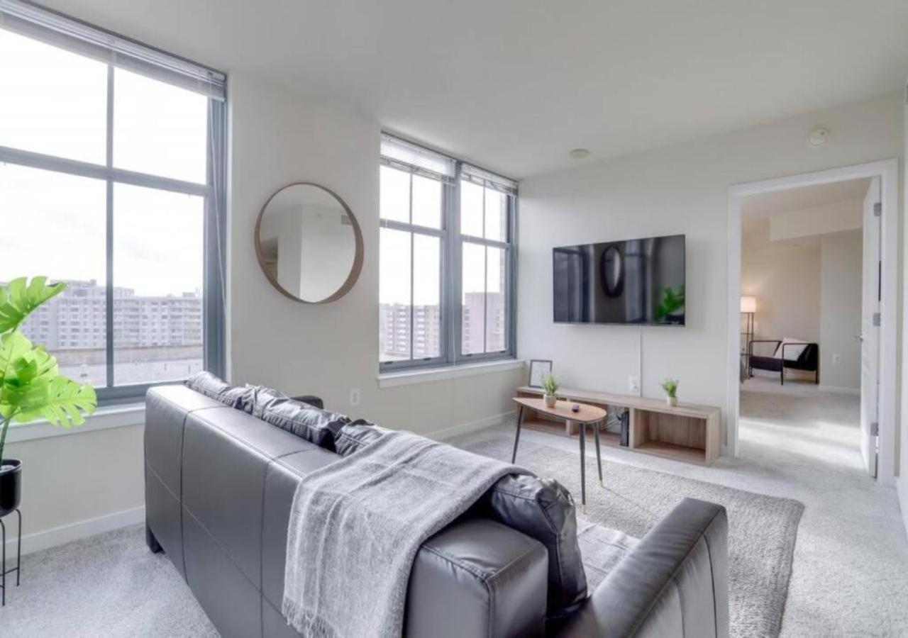 Splendid 2 Bedroom Condo At Pentagon City 알링턴 외부 사진
